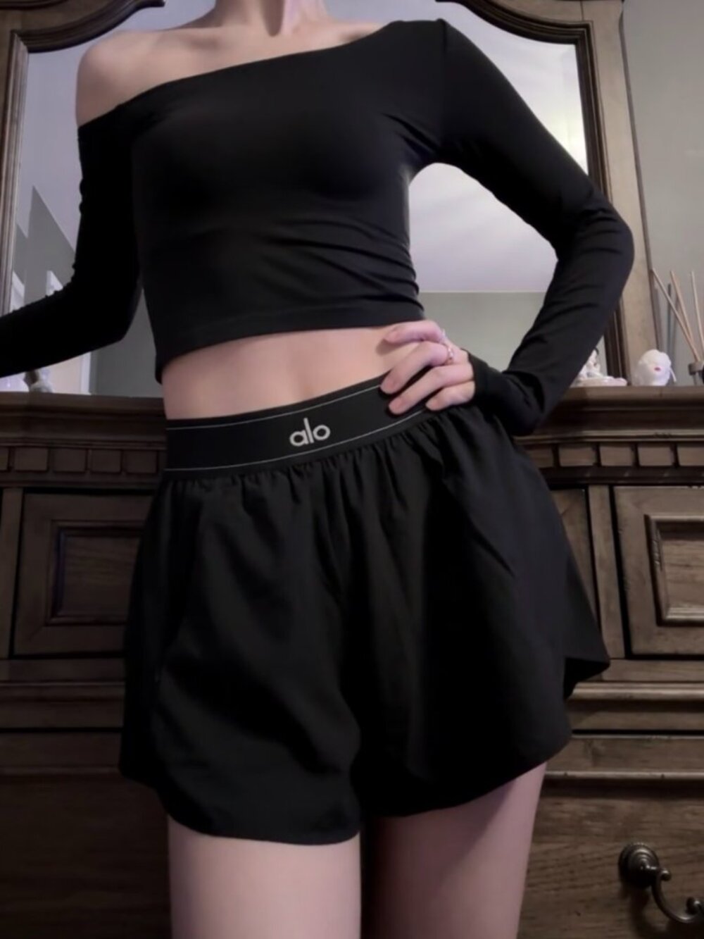 ALO Yoga Match Point Short Black 💗High Waist Athletic Running Tennis Shorts NWT - Picture 8 of 9